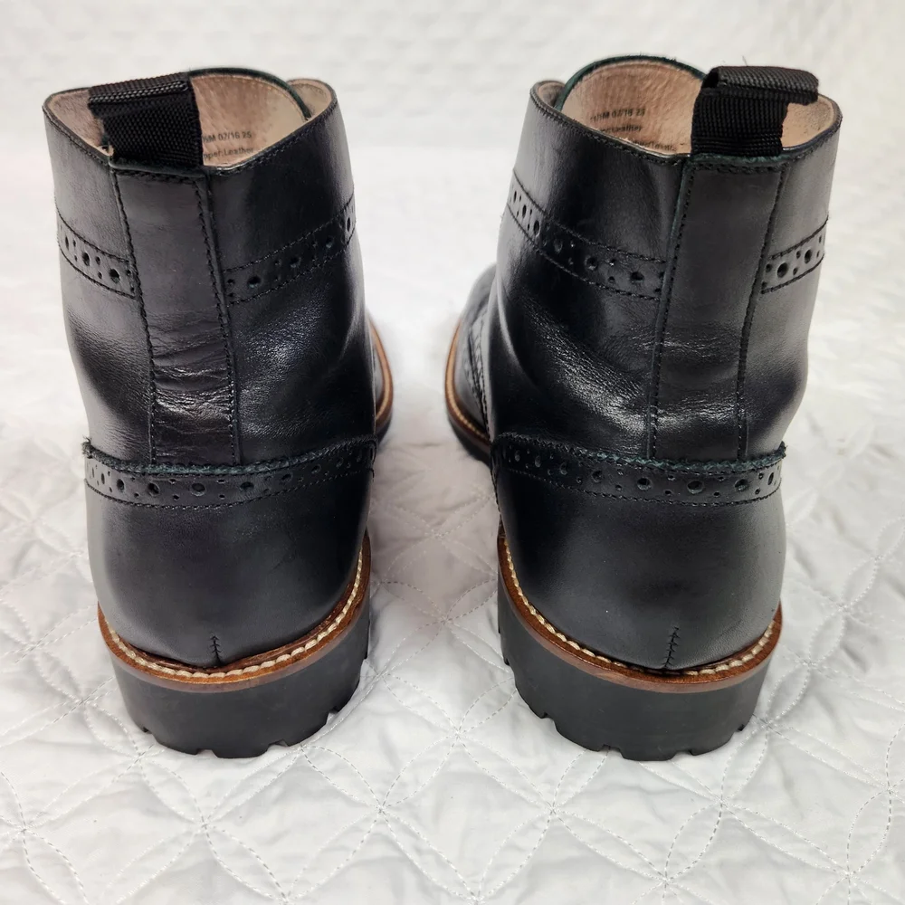 Banana Republic Genuine Italian Leather Black Brogue Wingtip Men's Boots 11.5 M - Picture 7 of 11